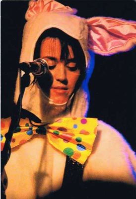 Katy Perry iepuras