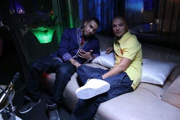 Puya & Alex - filmari clip `Sus pe bar`