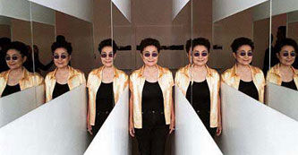 Yoko Ono