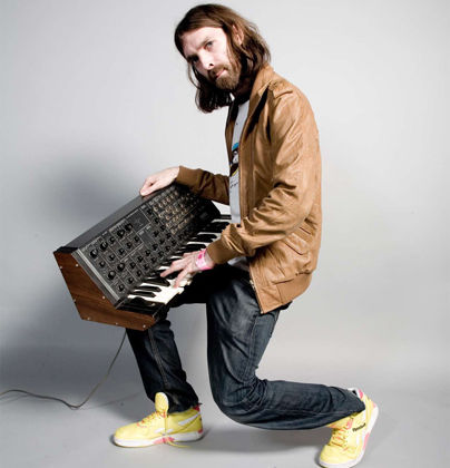 Breakbot