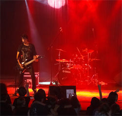 Metal Revolution