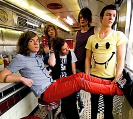 Cage The Elephant