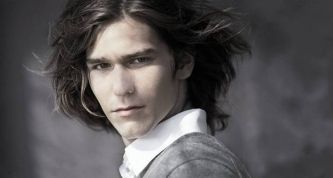 Amaury Vassili