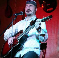 Radu Captari